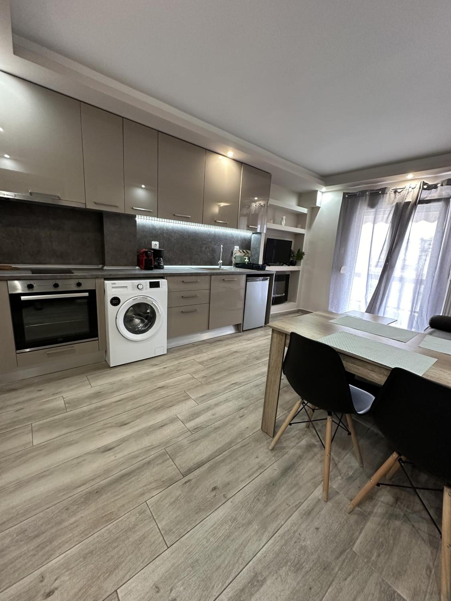 Minimalist Apartments W/ View Soluň Exteriér fotografie